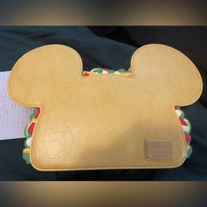 loungefly mickey taco bag